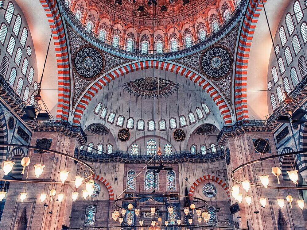 mosque interior, istanbul 